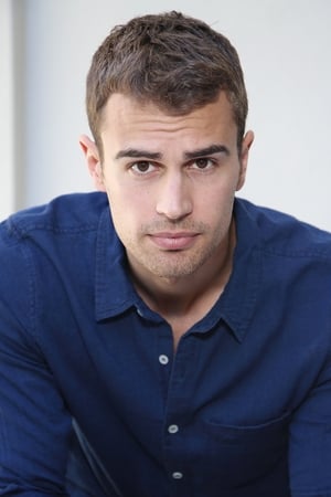 Theo James Image