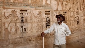 مستند معنوی